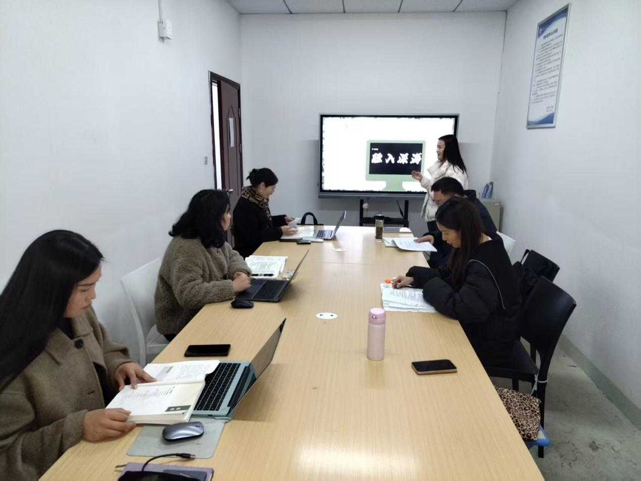 凝心聚力研教学 铸魂育人强国防 —— yL23411永利军事理论课程教研室组织开展集体备课会